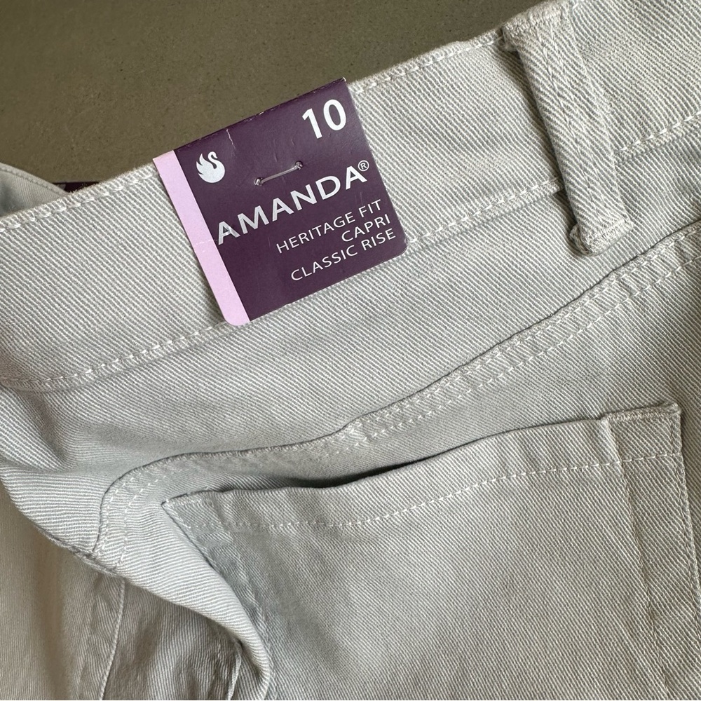 Gloria Vanderbilt Stylish gray denim capri jeans AMANDA heritage fit casual 10 - Picture 7 of 11